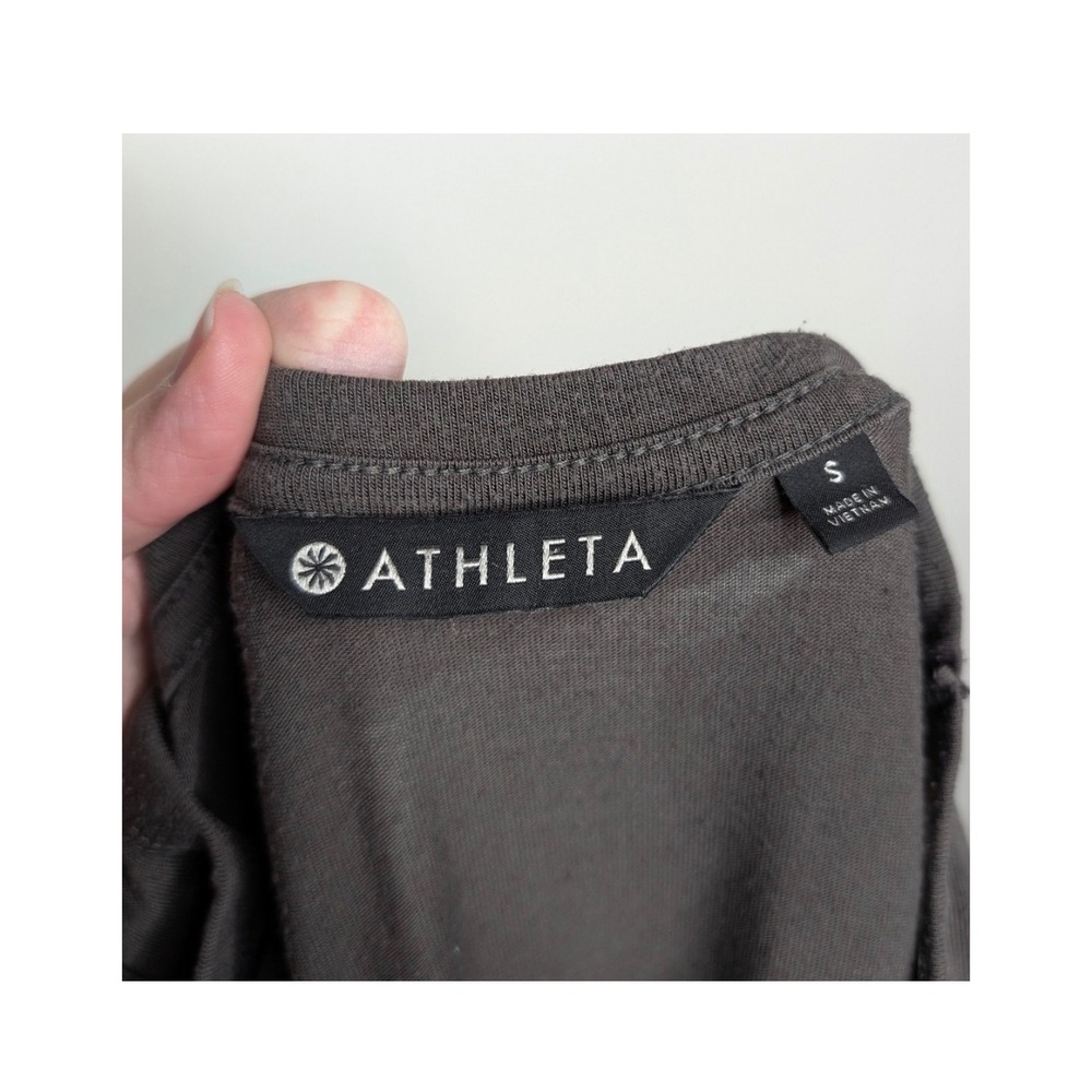 Athleta Renew Tank Top‎ Charcoal Gray Sleeveless Crew Neck Athleisure Soft L EUC - Picture 12 of 12